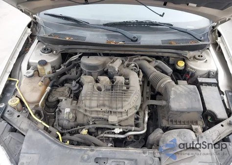 2013 Chrysler 200 Limited z USA, uszkodzony, nr VIN 1C3CCBCG6DN718898